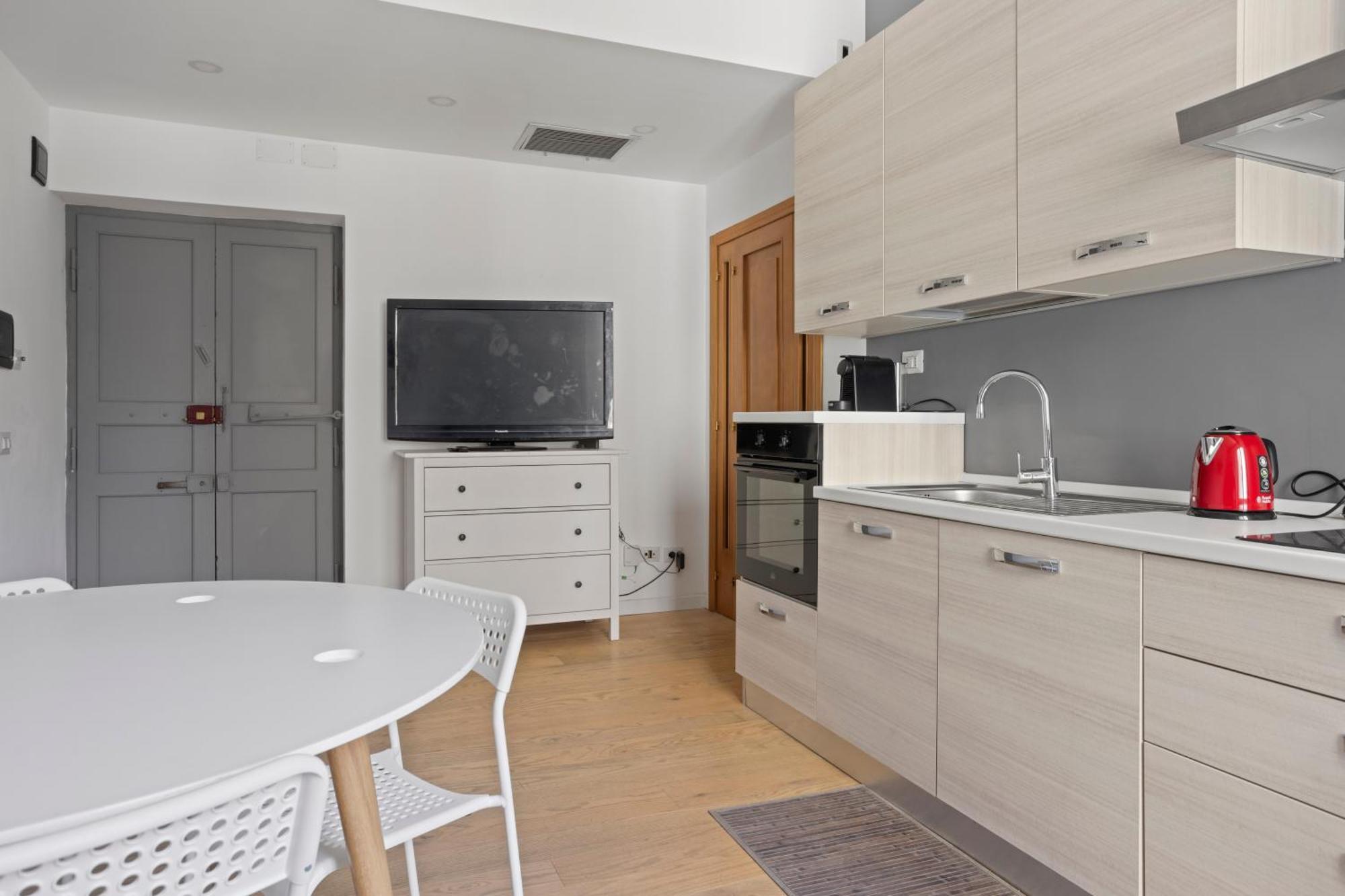 Appio Grand Apartment - S. Giovanni Рим Экстерьер фото